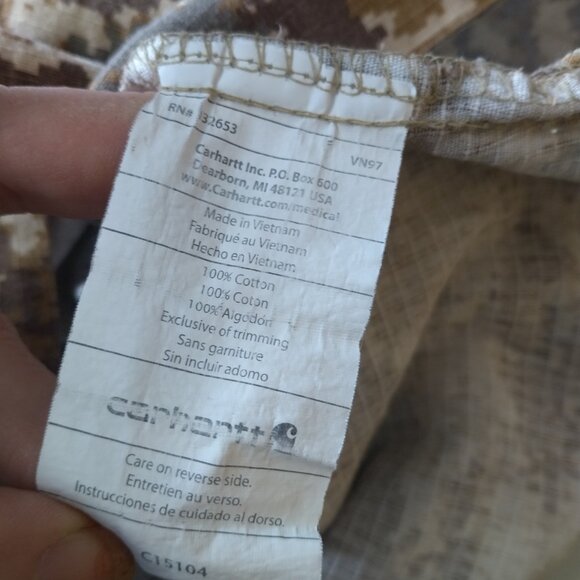 Carhartt Men's Camouflage Short Sleeve Scrub Top Shirt Pullover V-Neck - Picture 4 of 4